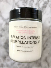 Load image into Gallery viewer, SCENTED SOY CANDLE WITH CRYSTALS | DEEP RELATIONSHIP