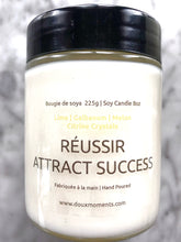 Charger l&#39;image dans la galerie, SCENTED SOY CANDLE WITH CRYSTALS | ATTRACT SUCCESS
